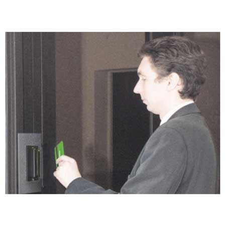 PERCo-S-800 - универсальная система ограничения доступа к банкомату